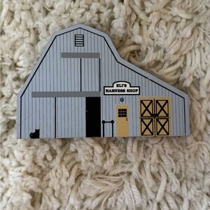 Vintage Cats Meow Village Eli’s Harness Shop Barn - Amish Series Wooden Collect
